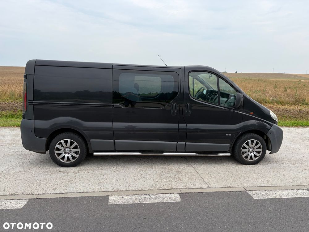 Opel Vivaro - 5