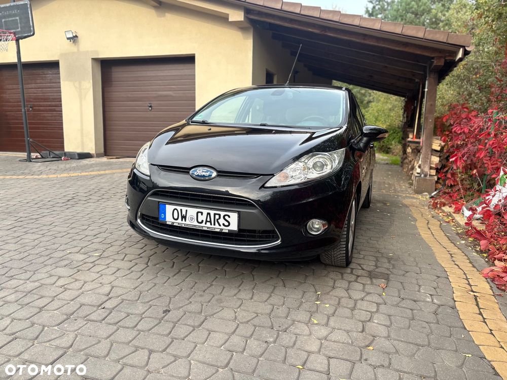 Ford Fiesta 1.4 Ghia - 11
