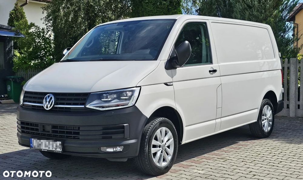 Volkswagen Transporter - 2