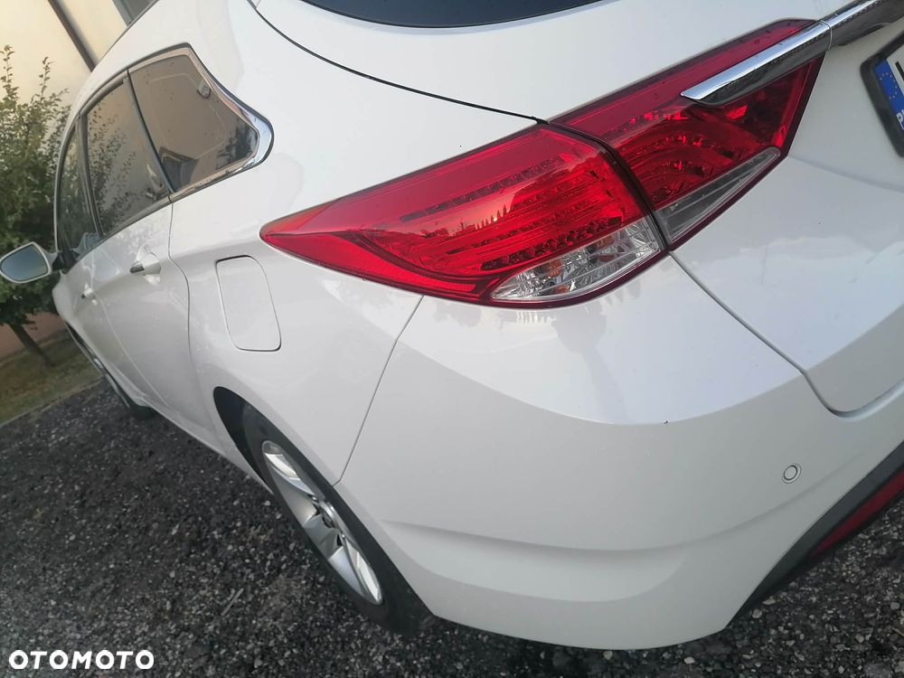 Hyundai i40 - 13