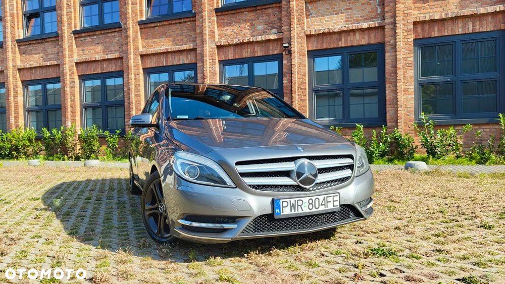 Mercedes-Benz Klasa B 180 BlueEFFICIENCY Edition - 6