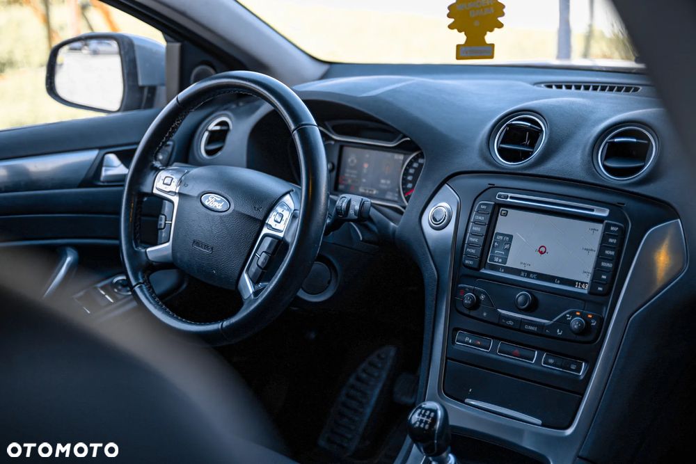 Ford Mondeo 2.0 TDCi Titanium - 16