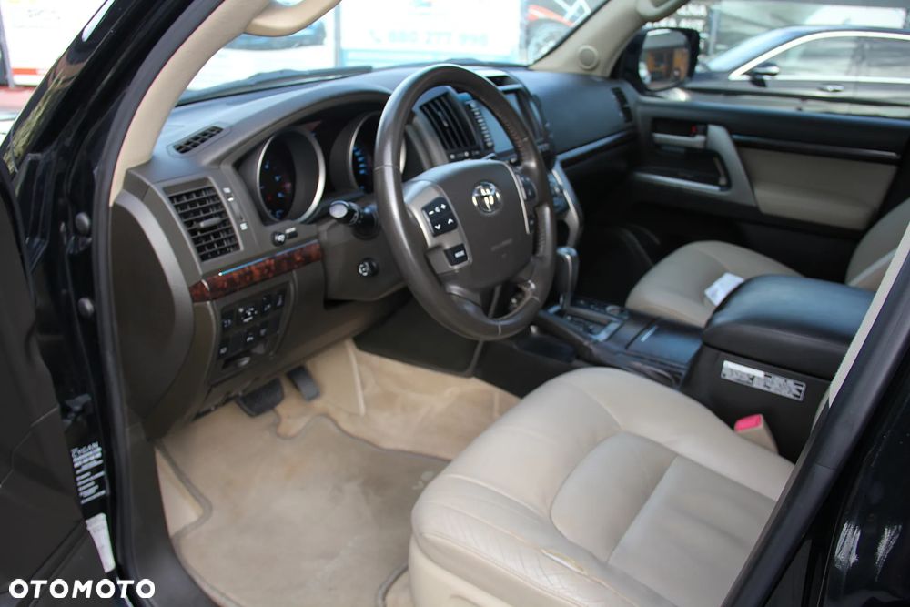 Toyota Land Cruiser LC 4.5 V8 D-4D Prestige - 7