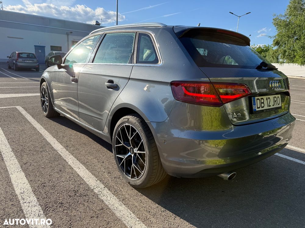 Audi A3 Sportback - 5