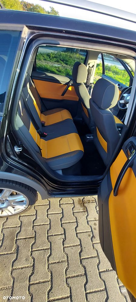 Volkswagen Polo Cross - 13