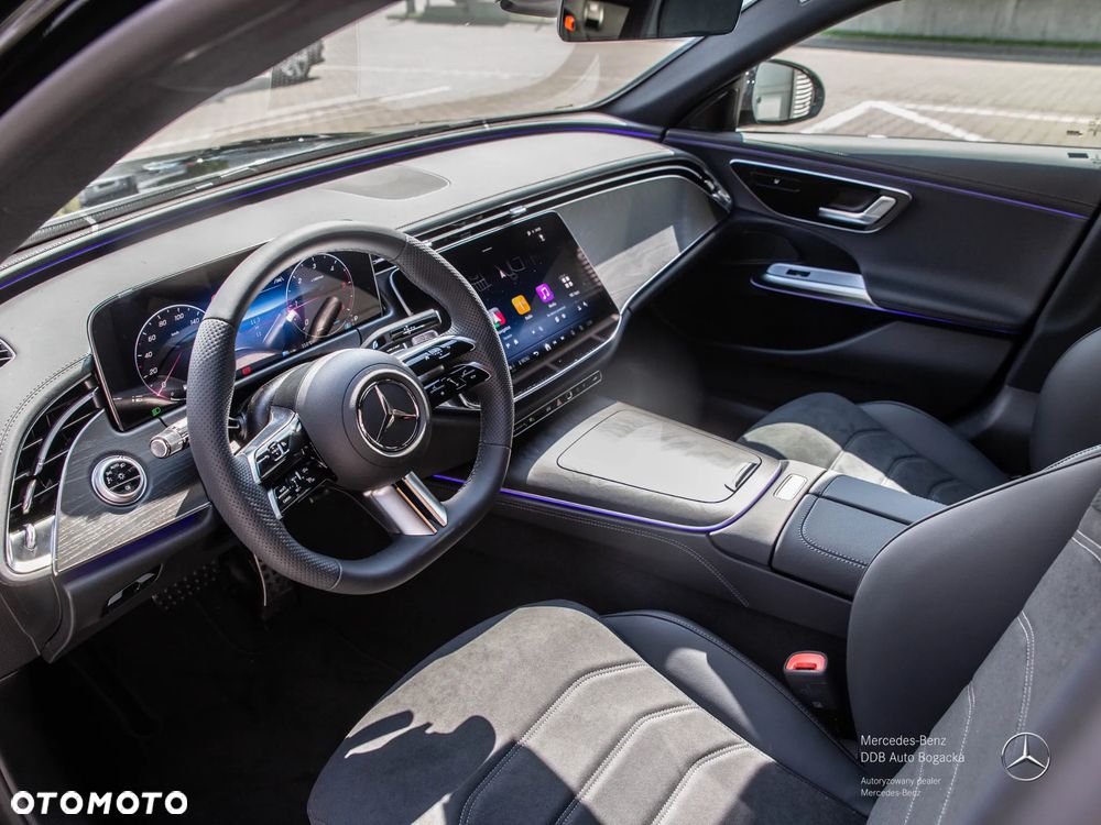 Mercedes-Benz Klasa E 220 d mHEV 4-Matic AMG 9G-Tronic - 8