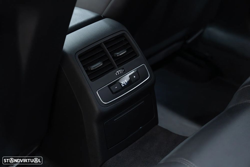 Audi A4 Avant 2.0 TDI S tronic sport - 44