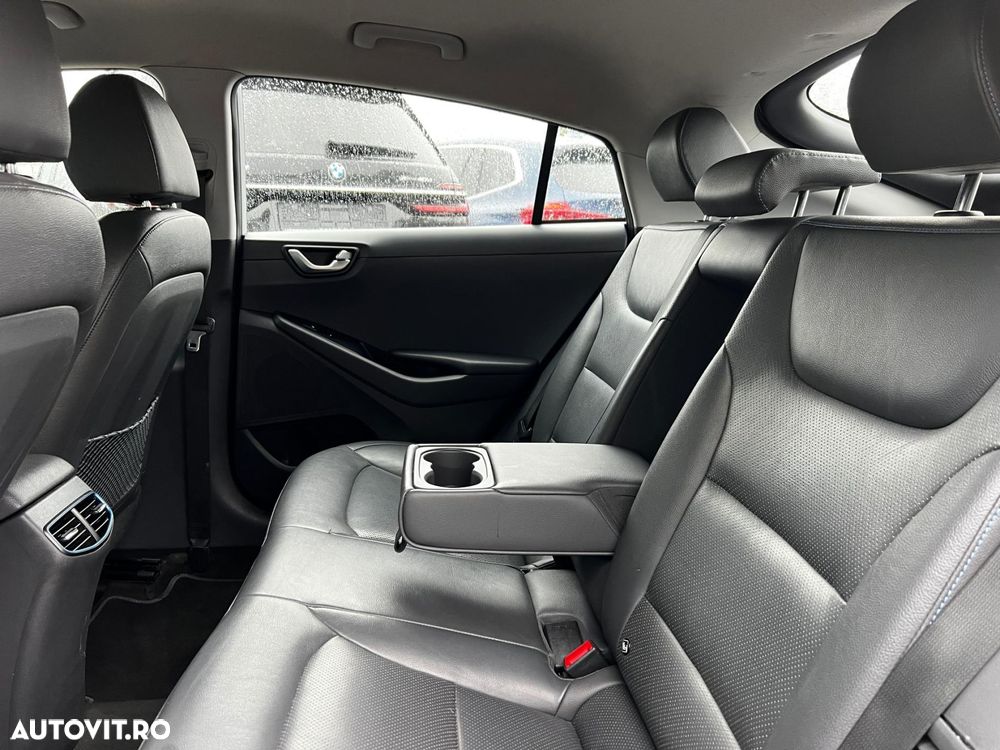 Hyundai IONIQ Plug-In Hybrid 1.6 141CP Exclusive - 28