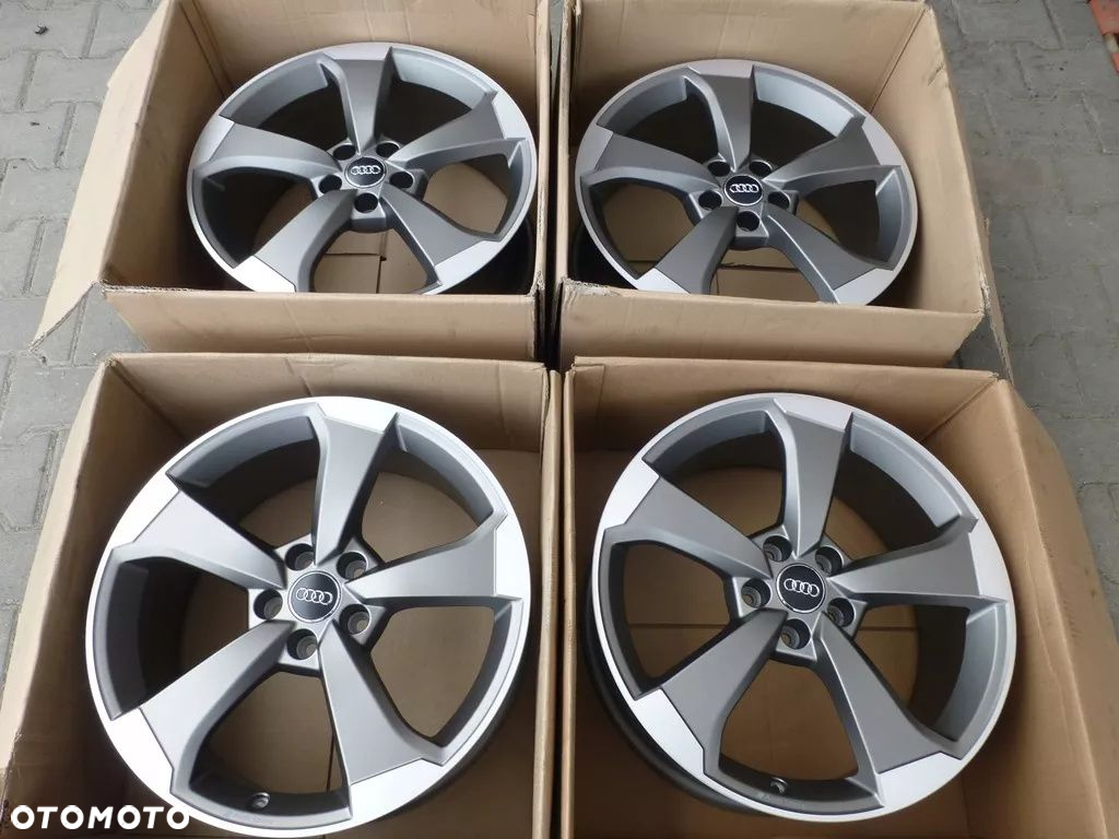 AUDI RS3 ORYGINALNE FELGI ROTOR 8/8,5 ET 42/46 X19 - 2