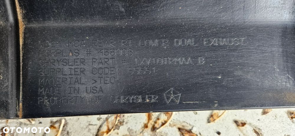 Dodge Durango III LIFT 2017- GT Kompletny zderzak tył pod 4x PDC oraz zaślepka na hak ZDERZAK POD 2 RURY kolor PXJ CZARNY  wersja GT - 24