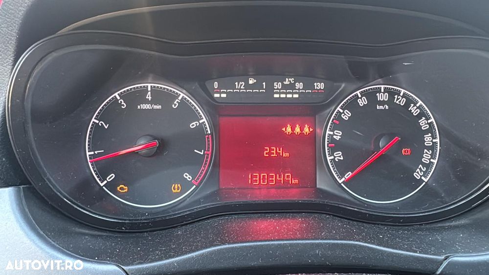 Opel Corsa 1.2 Innovation - 2