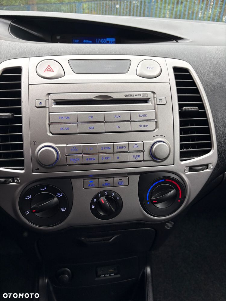 Hyundai i20 - 14