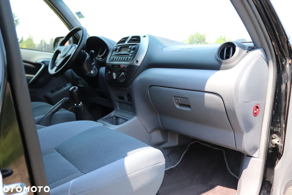 Toyota RAV4 4x4 - 27