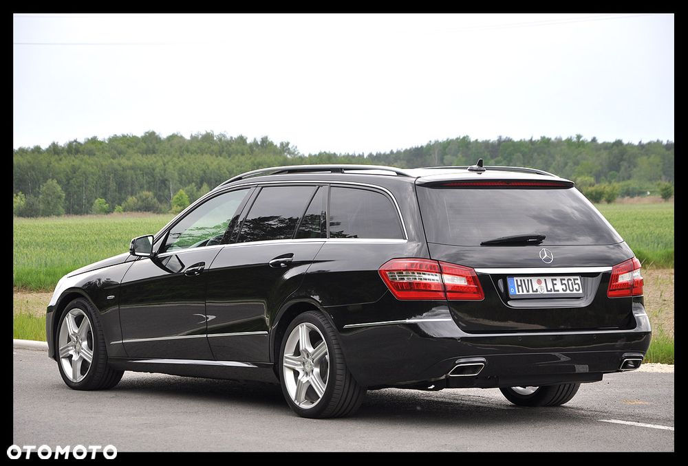 Mercedes-Benz Klasa E 300 CDI DPF BlueEFFICIENCY 7G-TRONIC Avantgarde - 13