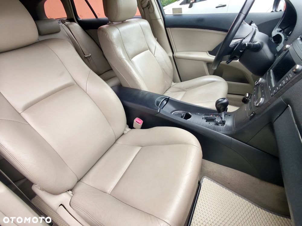 Toyota Avensis 2.0 Prestige EU5 MS - 11