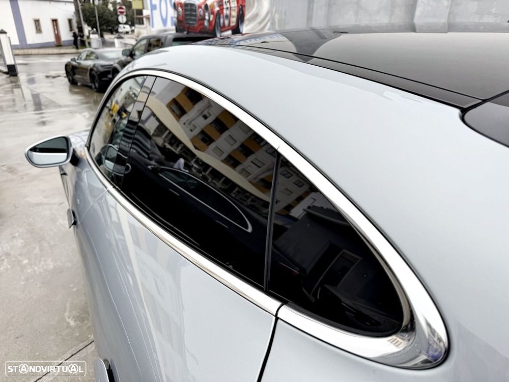 Porsche Taycan 4S - 47