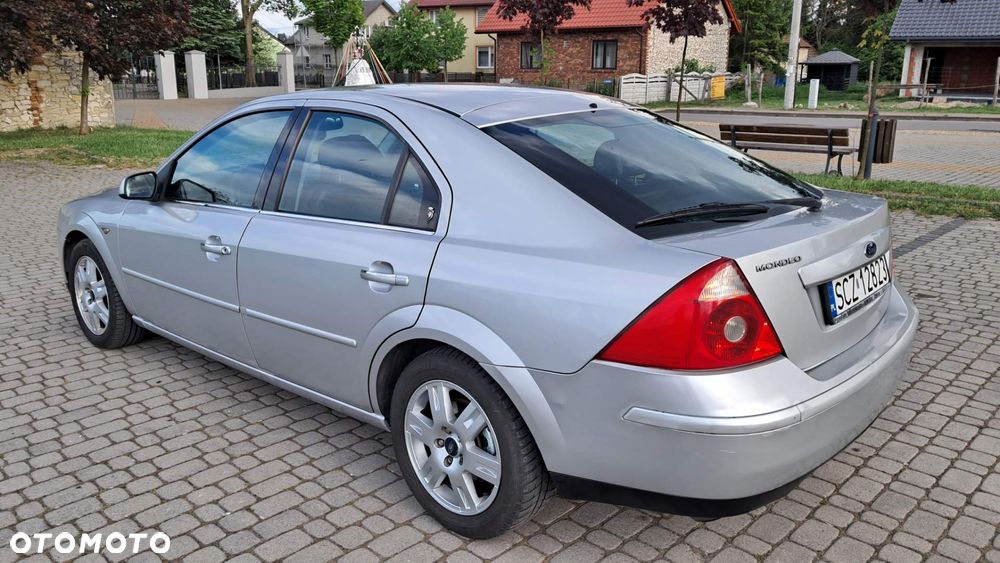 Ford Mondeo 2.0 TDCI Ghia - 4