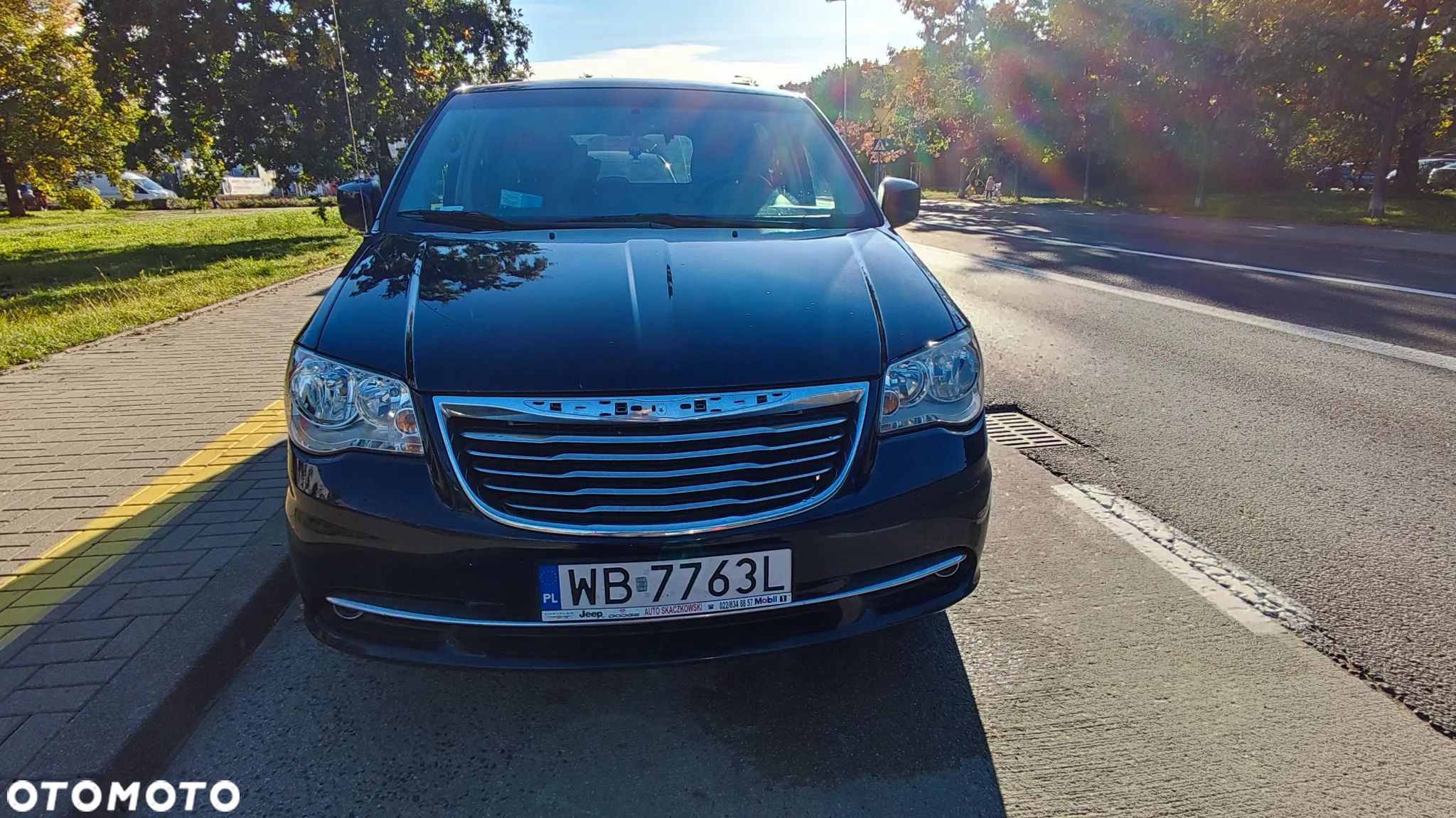 Chrysler Town & Country 3.6 Touring - 1