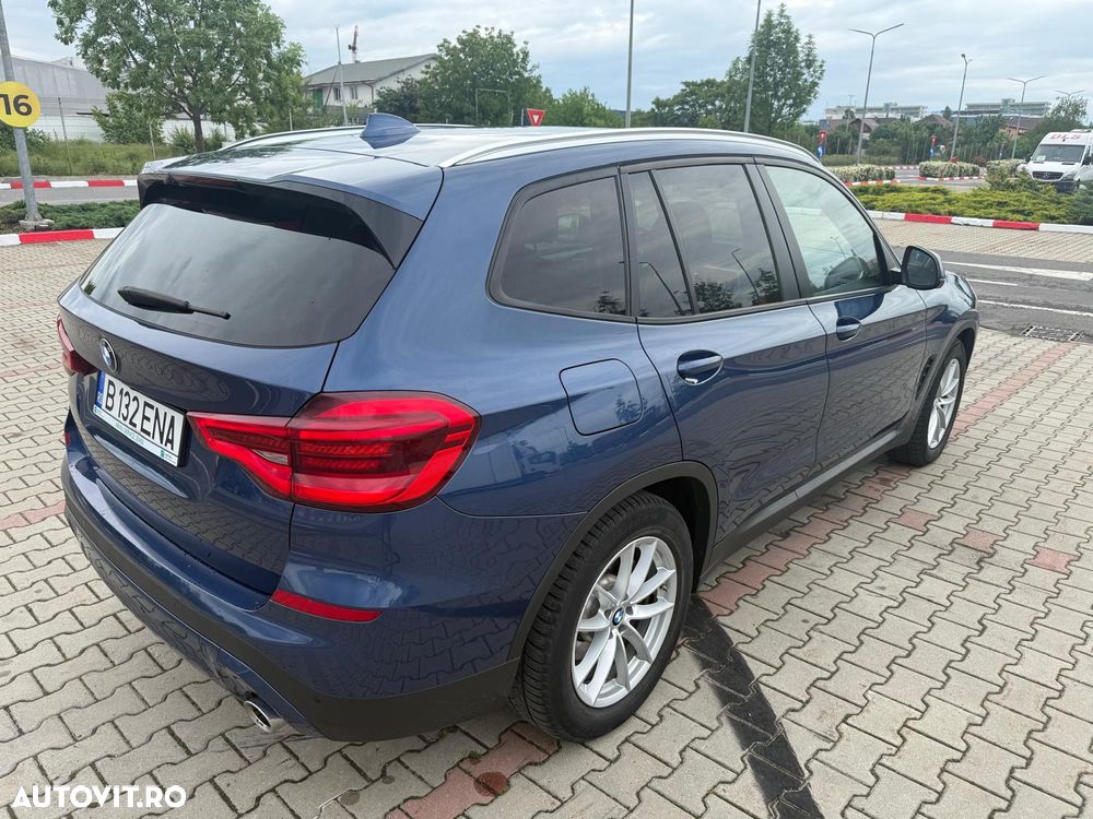 BMW X3 xDrive20d Advantage - 13