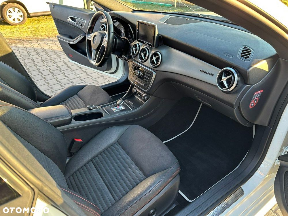 Mercedes-Benz CLA - 8