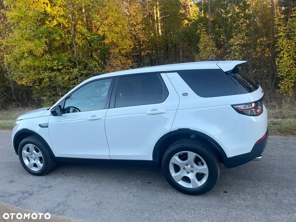 Land Rover Discovery Sport - 27
