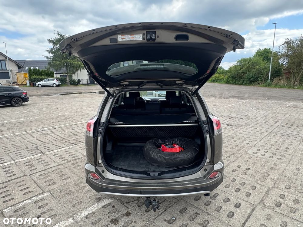 Toyota RAV4 - 12