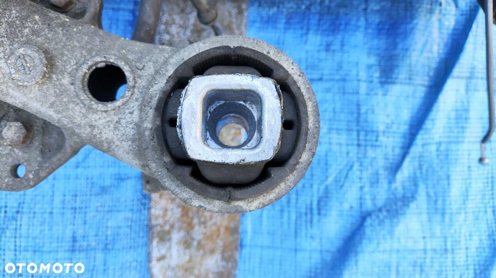 ZAWIESZENIE TYŁ TYLNE KOMPLETNE SANKI BELKA ZWROTNICA PIASTA WAHACZ MOST DYFER DYFERENCJAŁ 3.91 3,91 PÓŁOŚ LEWA PRAWA  6770842 7560606 BMW E63 E64 LCI LIFT 630i 3.0i N53 - 6