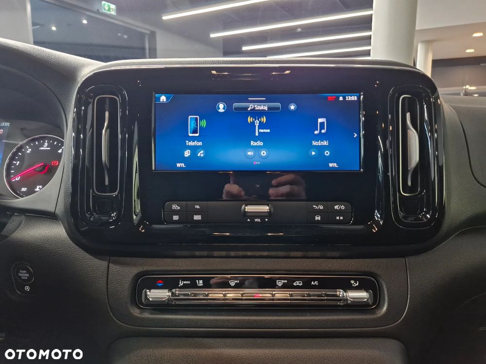 Mercedes-Benz Vito - 12