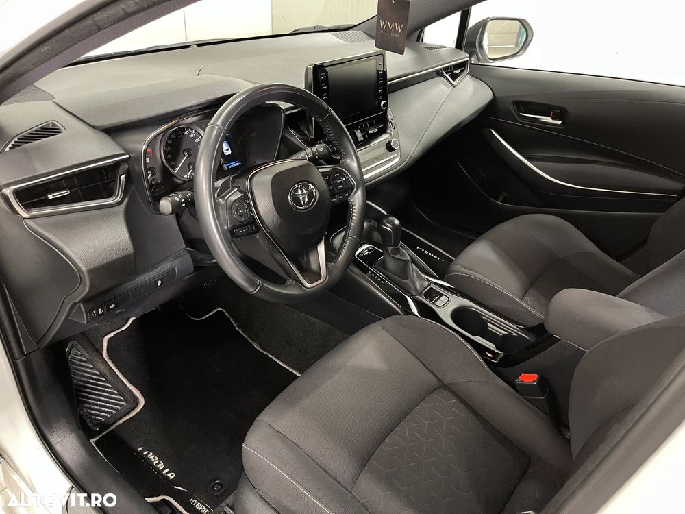 Toyota Corolla 1.8 Hybrid Business Edition - 5