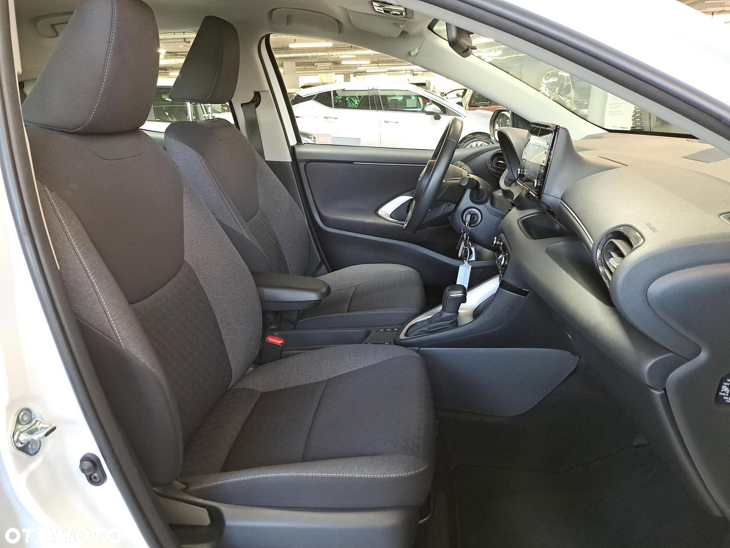 Toyota Yaris - 14