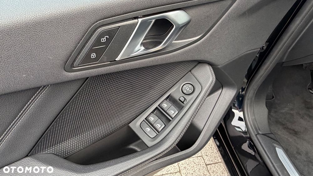 BMW Seria 1 118i Edition Colorvision - 20