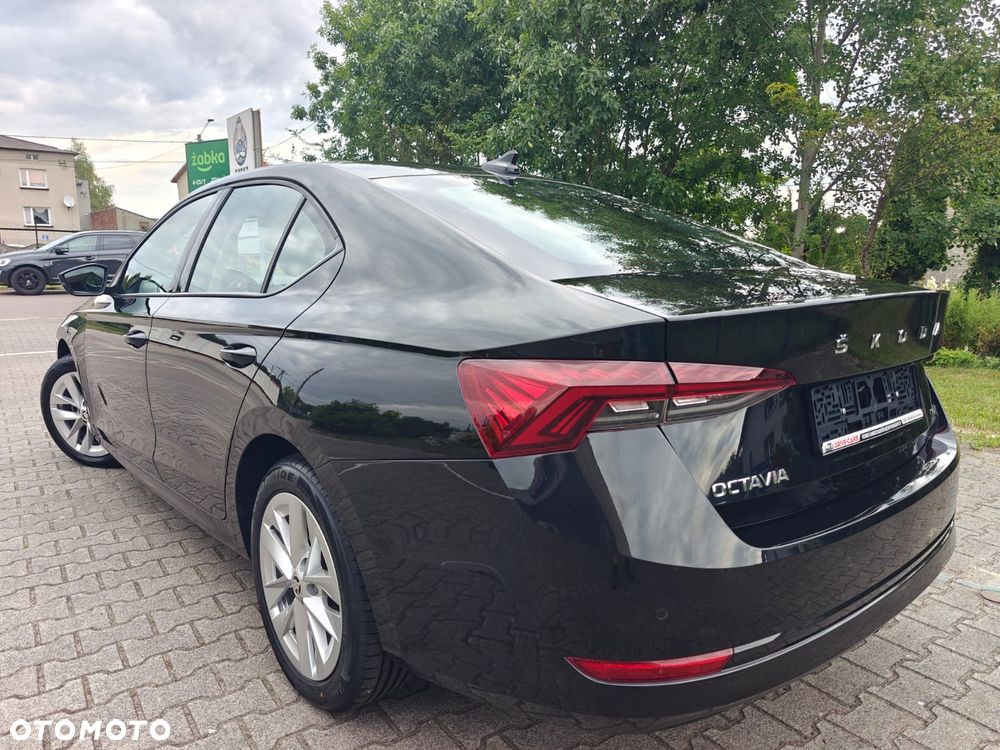 Skoda Octavia 1.5 TSI e-TEC DSG Style - 4