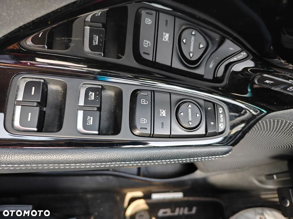Kia Niro e-Niro 64kWh XL - 11