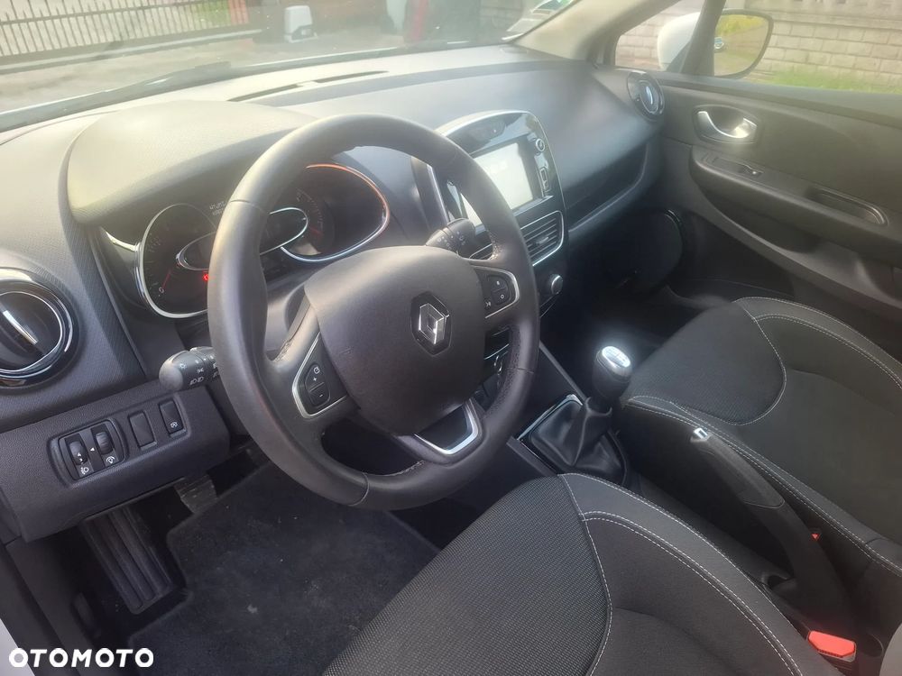 Renault Clio Energy dCi 75 Business - 12