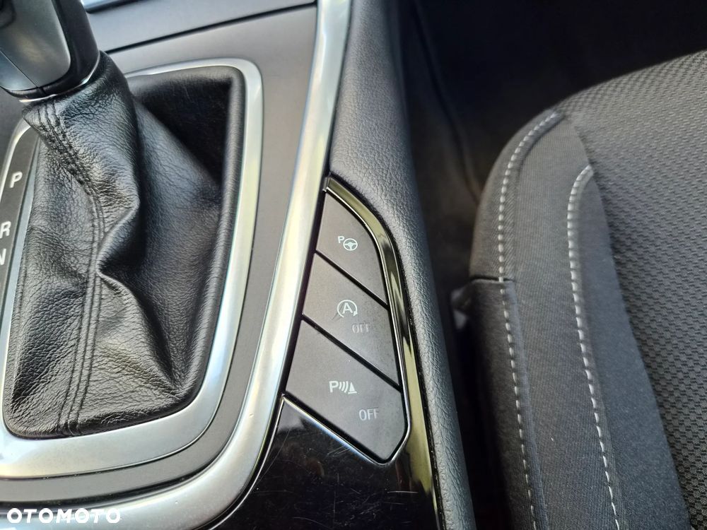 Ford S-Max 2.0 TDCi Titanium PowerShift - 27