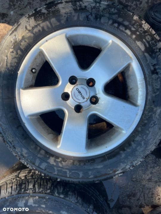 KOMPLET KOŁ ALUMINIOWYCH Z OPONAMI VOLKSWAGEN GOLF IV 15 5x100 195/65/r15 - 5
