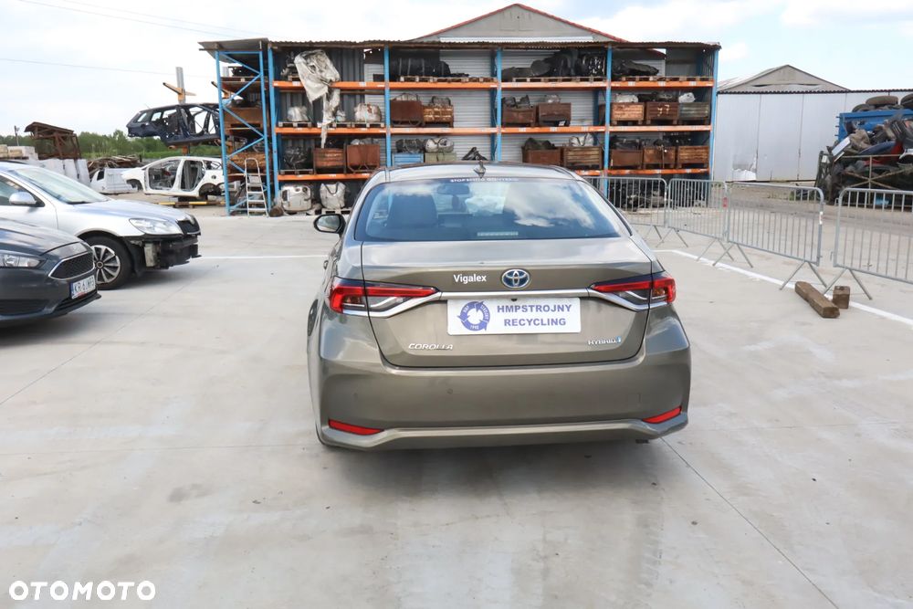 Toyota Corolla 1.8 Hybrid Active - 6