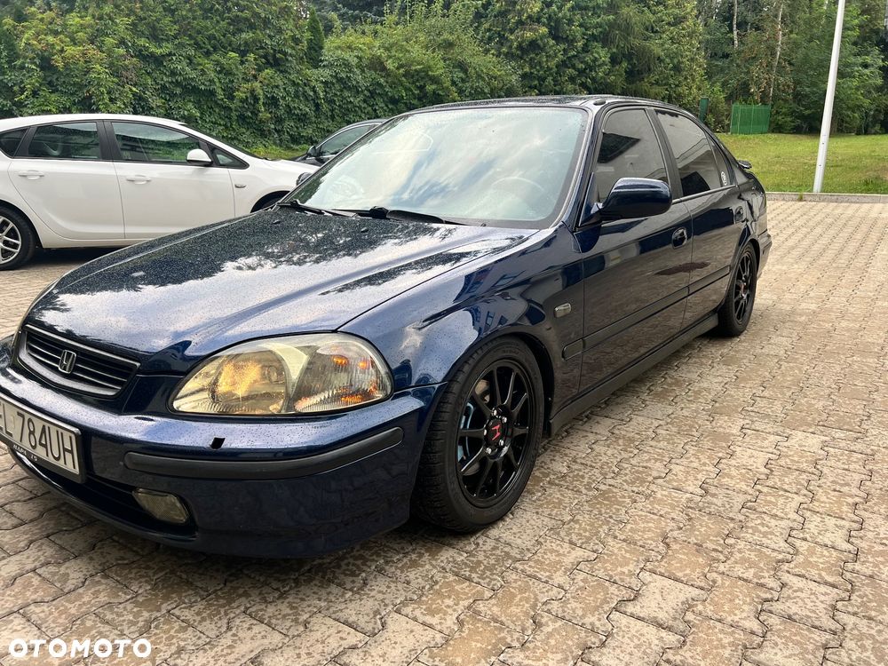 Honda Civic 1.6 VTi - 3