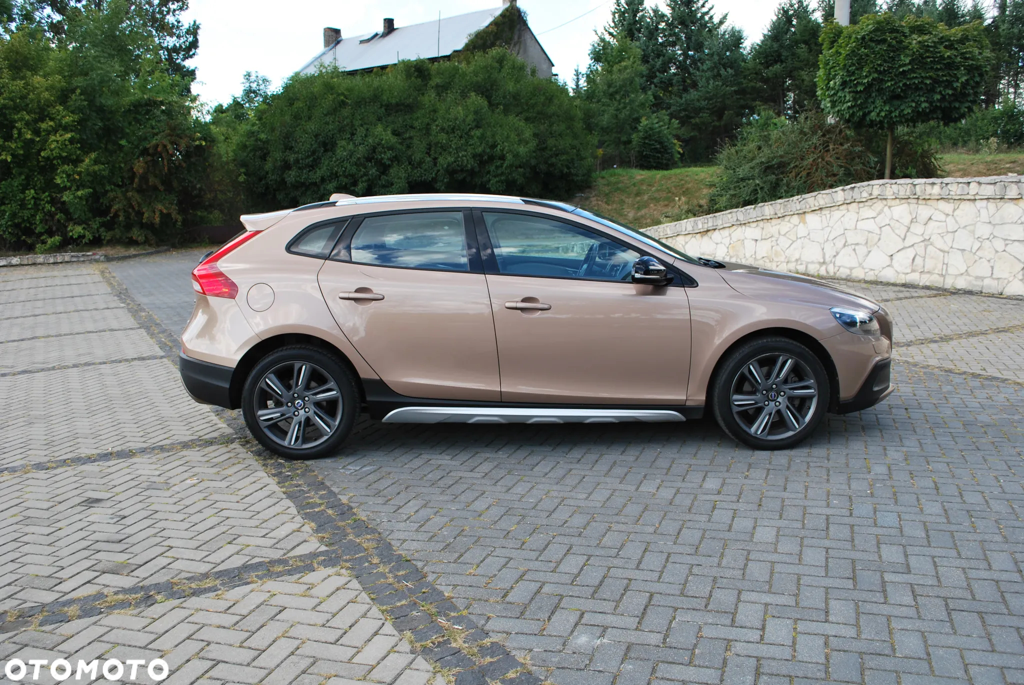 Volvo V40 Cross Country D4 Summum - 8