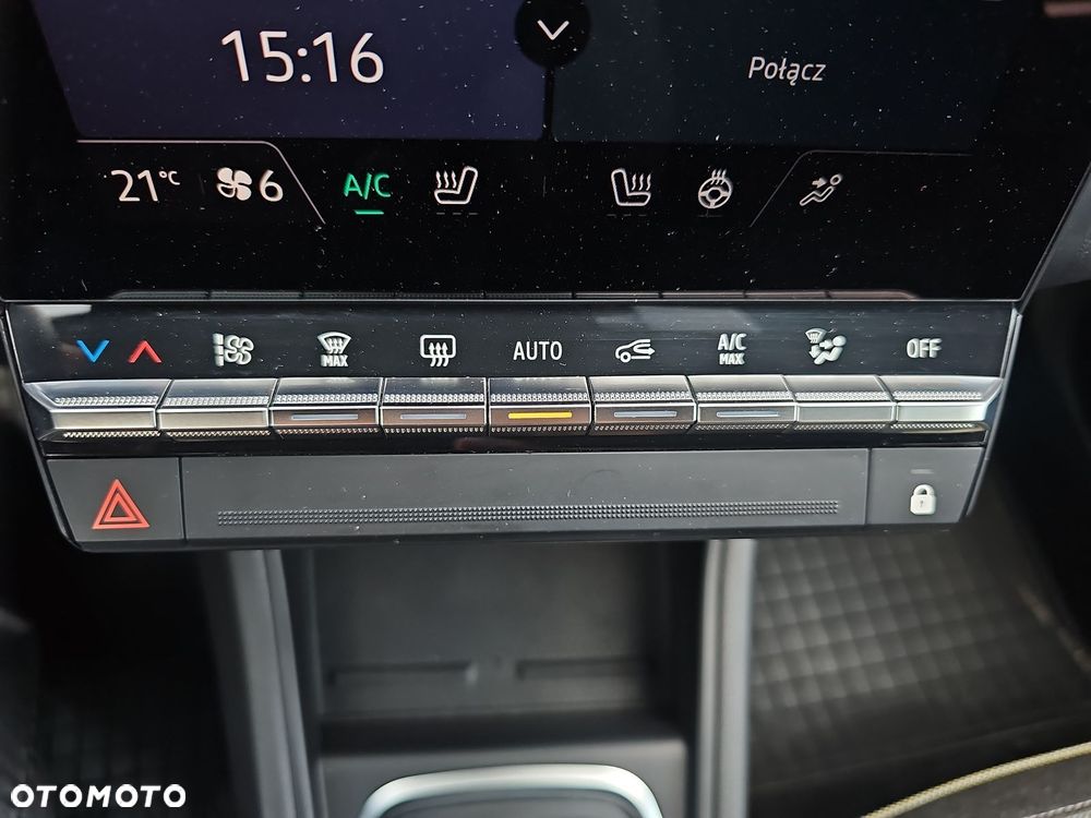 Renault Captur 1.0 TCe Techno - 15