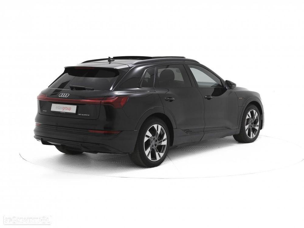 Audi e-tron 50 quattro S line - 3