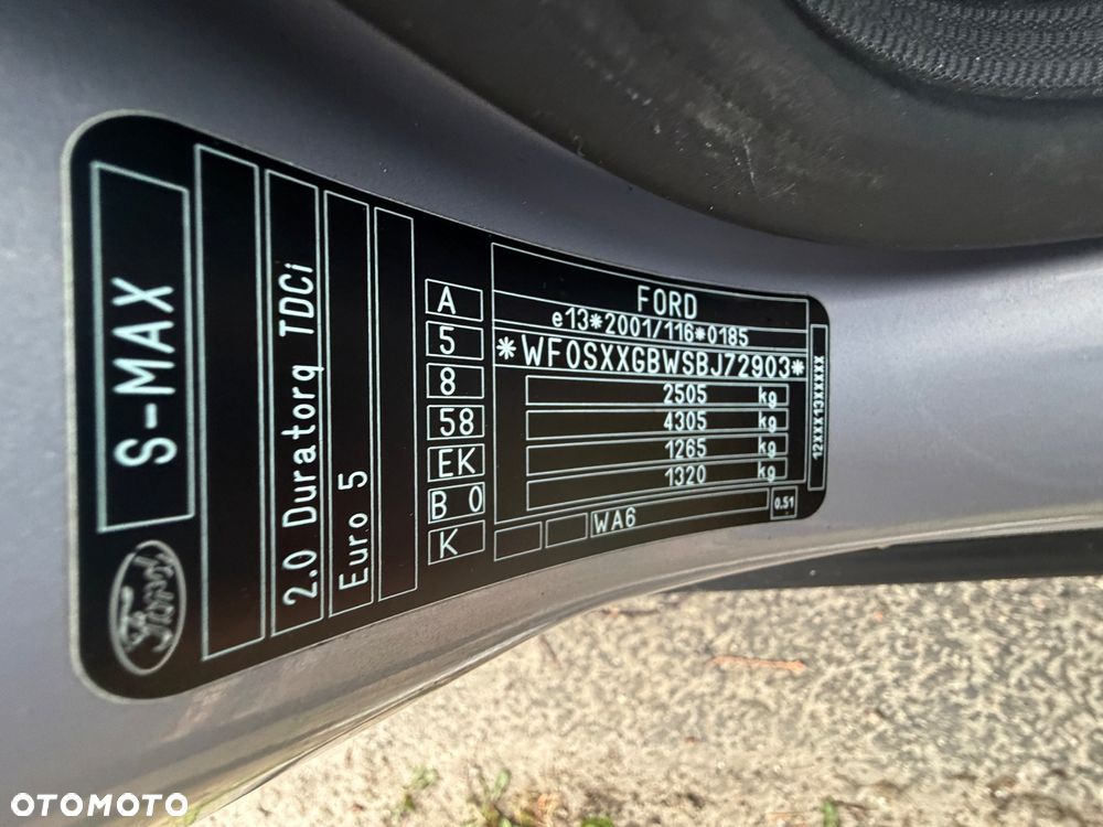 Ford S-Max 2.0 TDCi DPF Titanium - 17