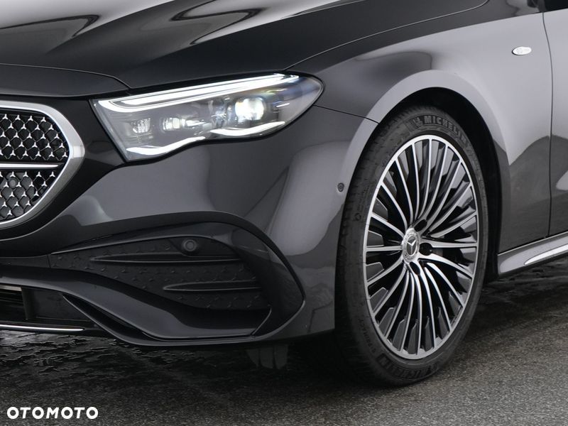 Mercedes-Benz Klasa E 300 de PHEV AMG 9G-Tronic - 3