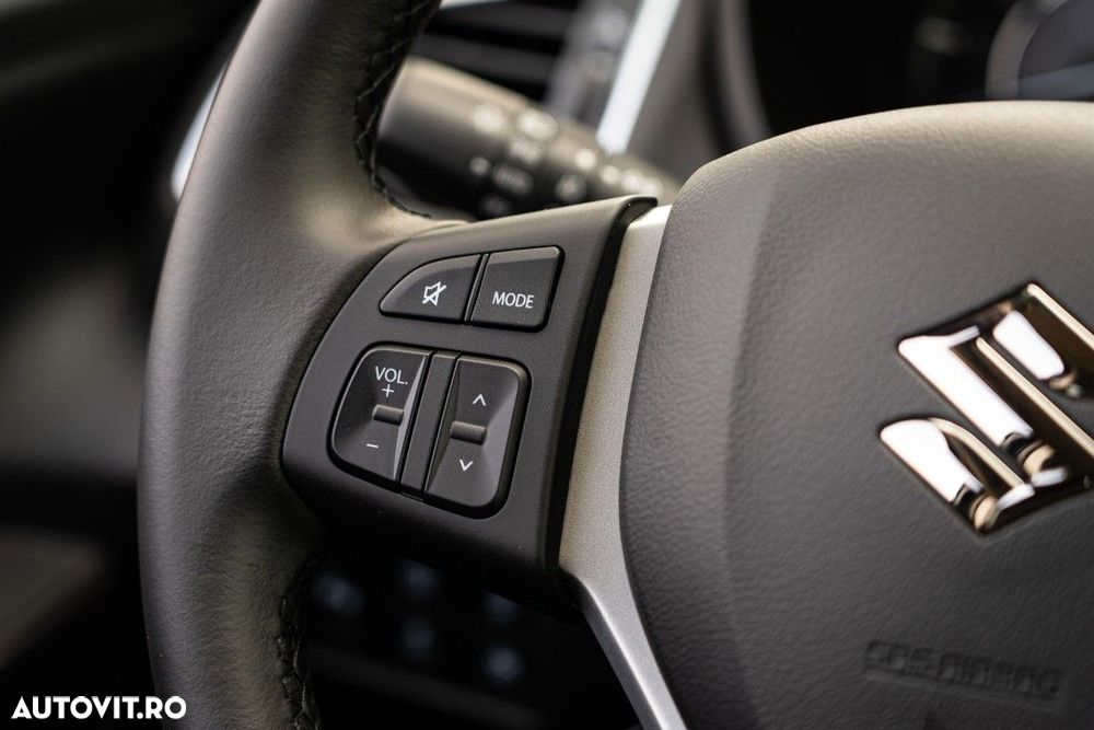 Suzuki S-Cross - 23