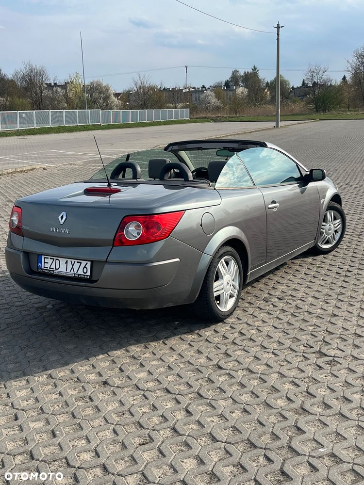 Renault Megane 2.0 Confort Dynamique - 19