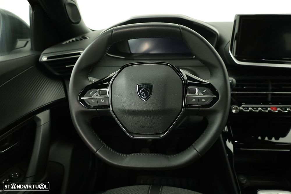 Peugeot 2008 1.2 Allure - 15