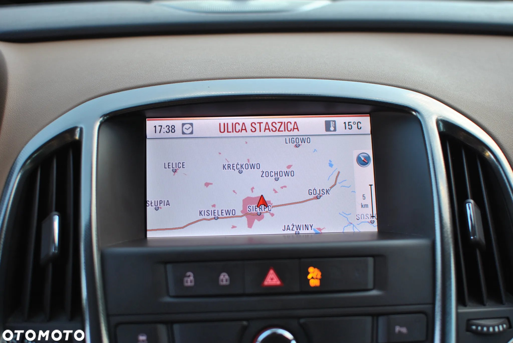 Opel Astra IV 1.4 T Cosmo - 35