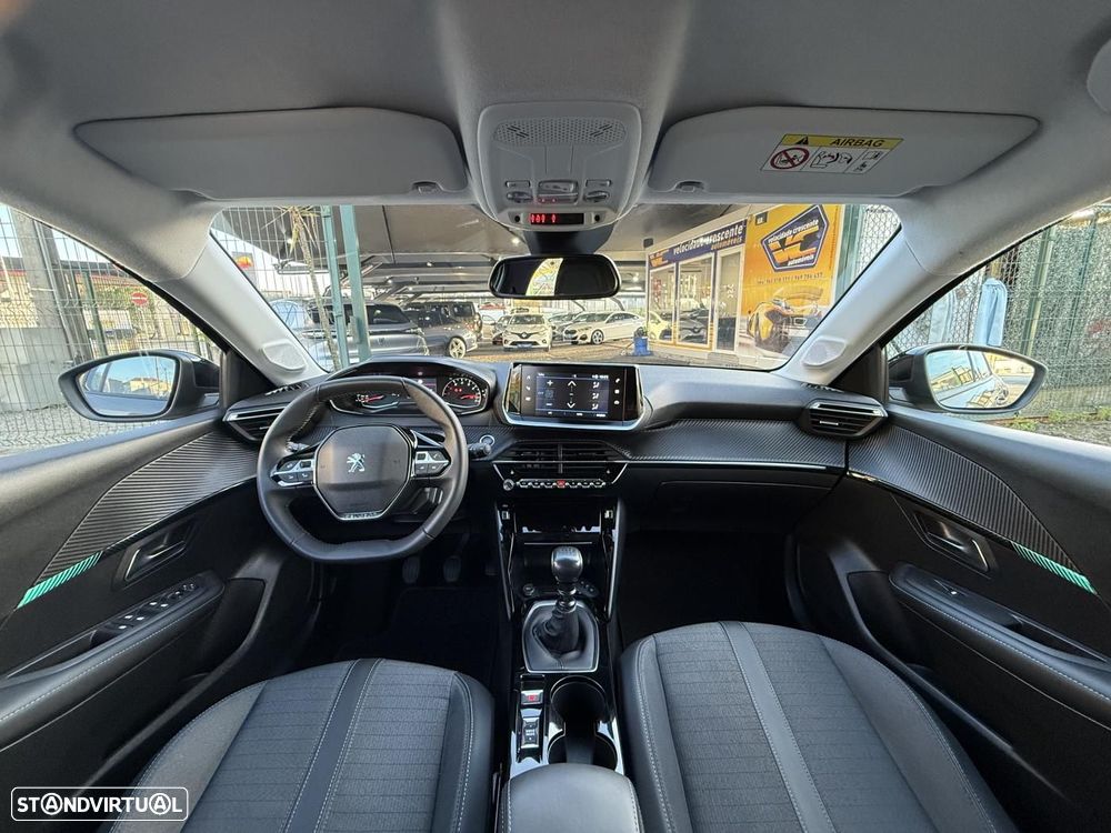 Peugeot 208 1.2 PureTech Allure - 29