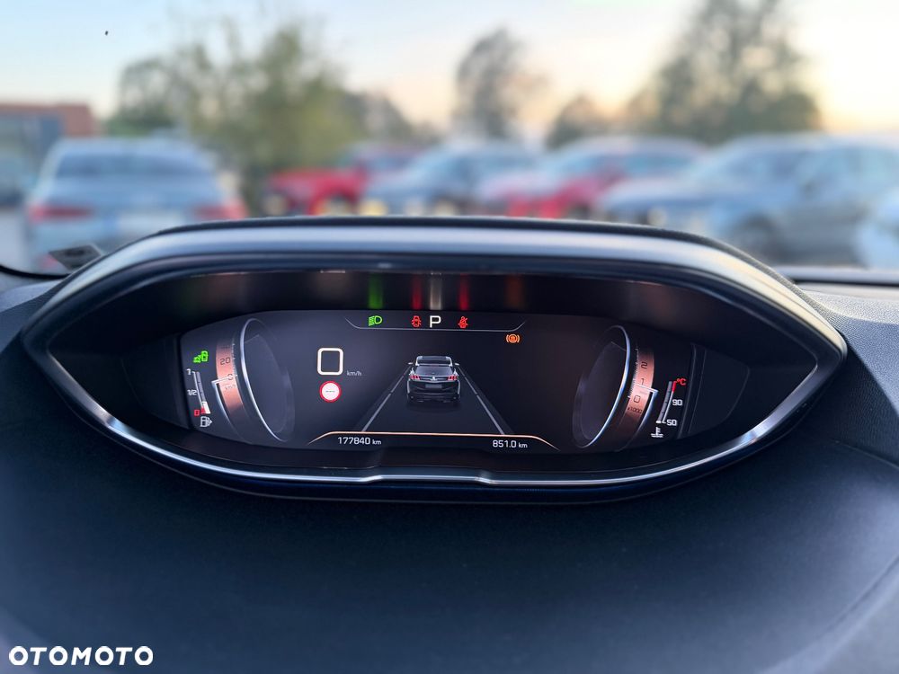 Peugeot 3008 BlueHDi 180 Stop & Start EAT8 GT - 39