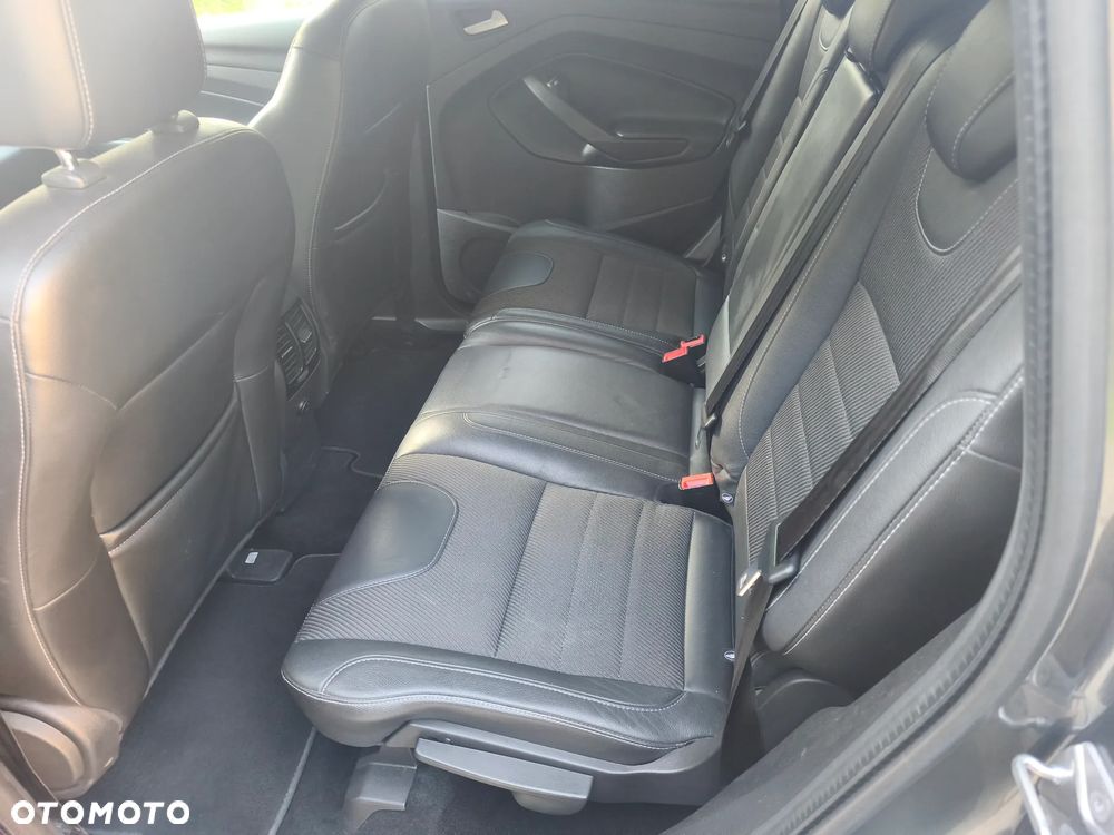 Ford Kuga - 6